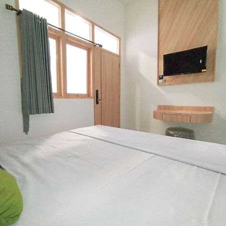 Urbanview Hotel Subali Purwokerto Exterior foto
