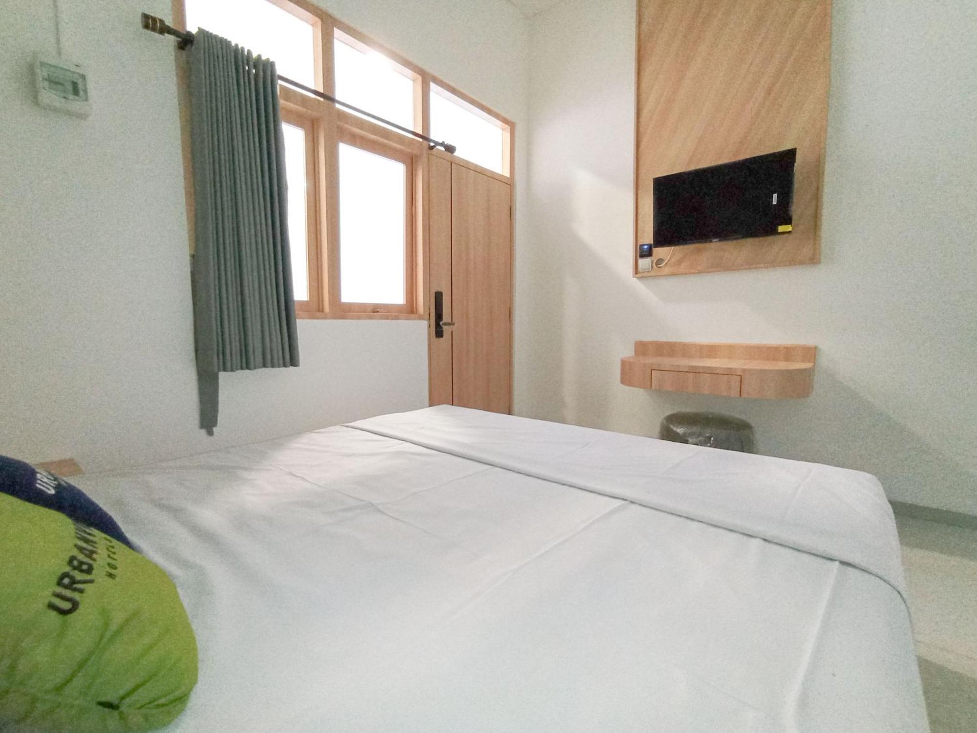 Urbanview Hotel Subali Purwokerto Exterior foto