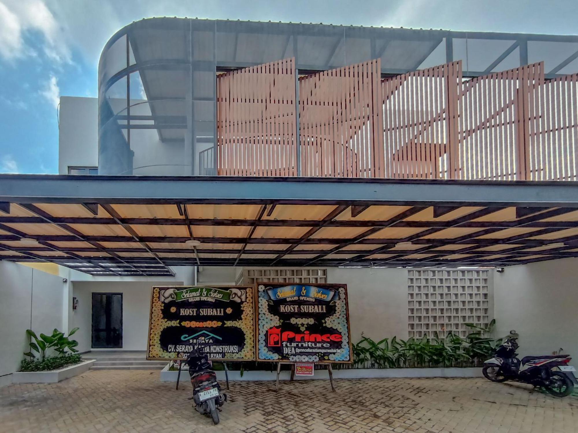 Urbanview Hotel Subali Purwokerto Exterior foto